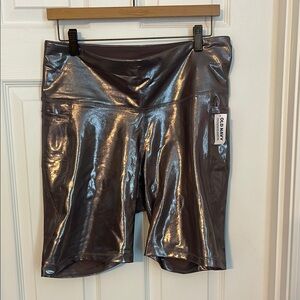 Old Navy Powersoft HR Bike Short